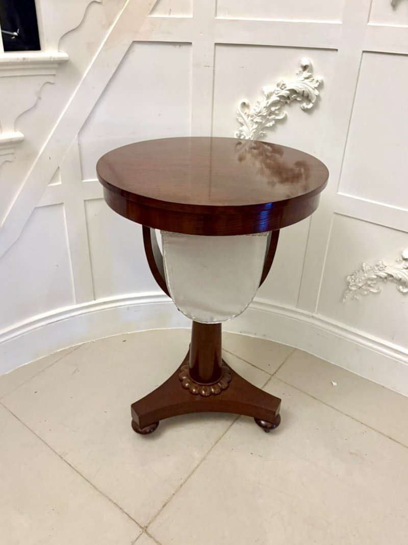 Antique Victorian Quality Mahogany Circular Sewing / Lamp Table